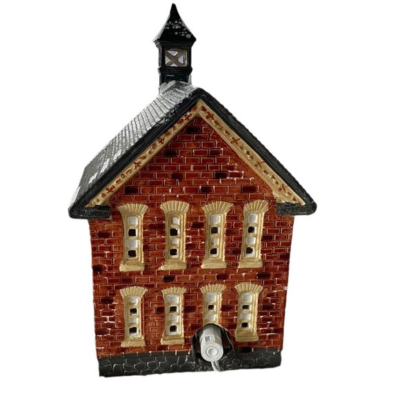 Department 56 Snow House Series Town Hall Christmas Village Piece Lighted 1984 - Picture 4 of 7